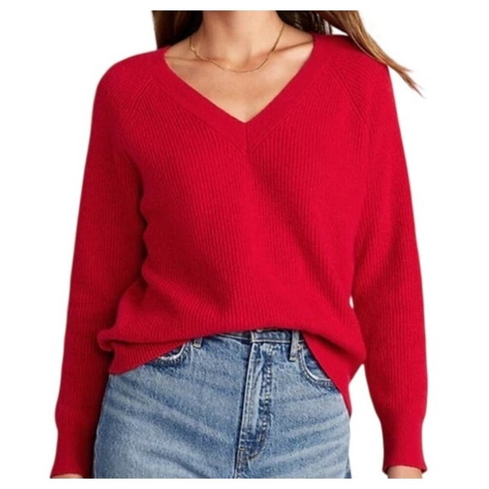 Old Navy Women's Large Solid Red SoSoft Long Sleeve Loose V-Neck Sweater